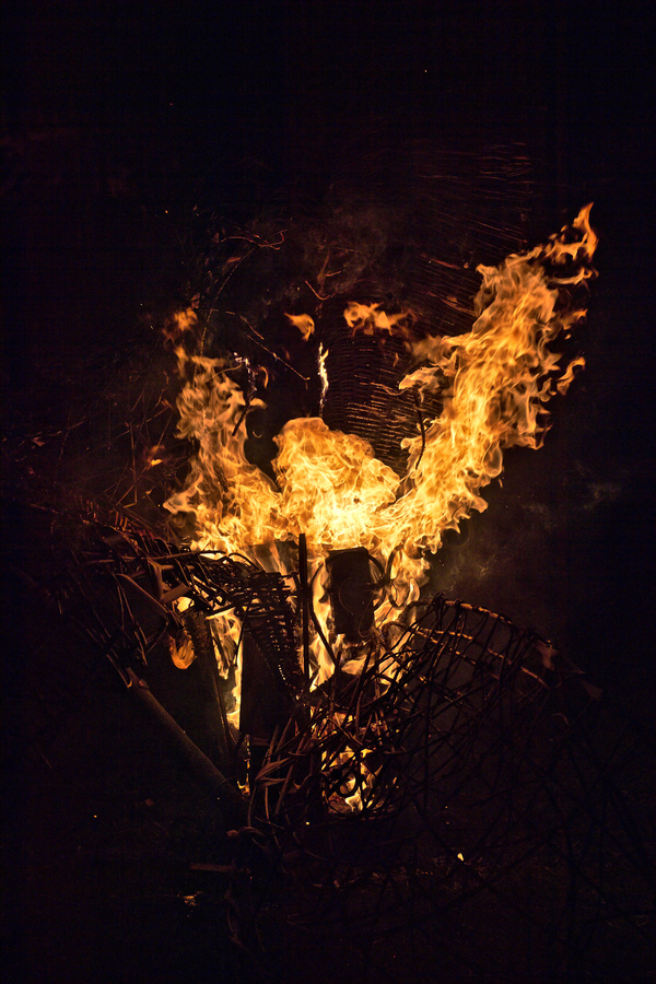 46-sculpture-de-feu-La-Spirale-2016