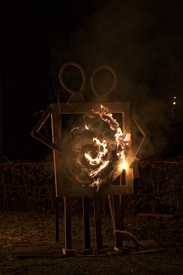 65-sculpture-de-feu-La-Spirale-2016