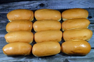 Autour du four à pains